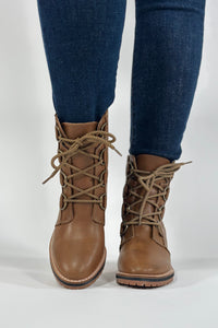 Dakota Lace Up Boots - Whiskey