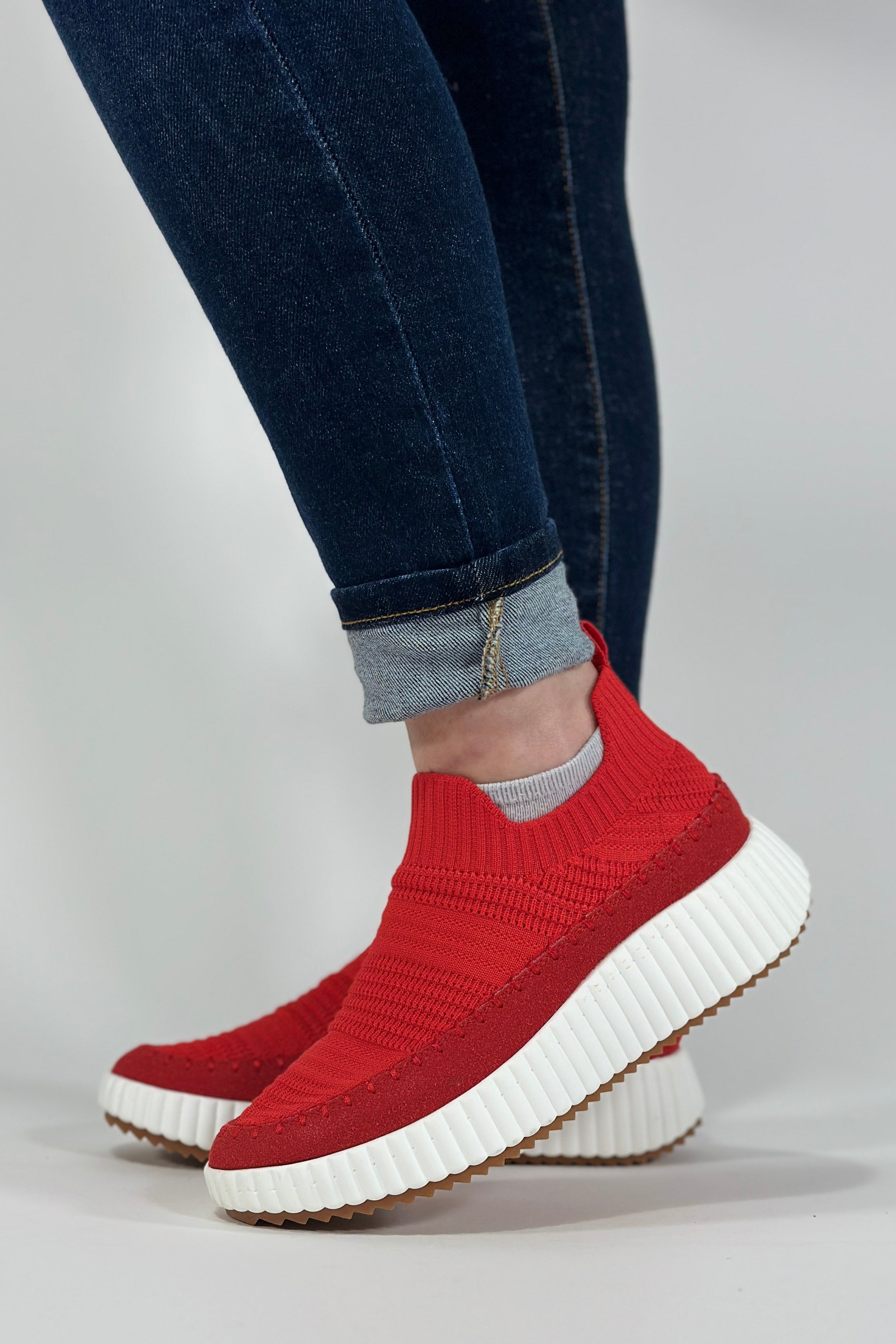 Delmar Slip On Sneaker - Red