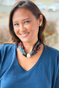 Scarf Pearl Clasp Necklace - Eight