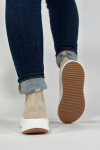 Delmar Slip On Sneaker - Beige