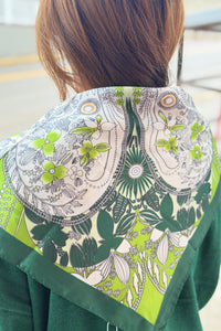 Magnetic Triangle Scarf - Green