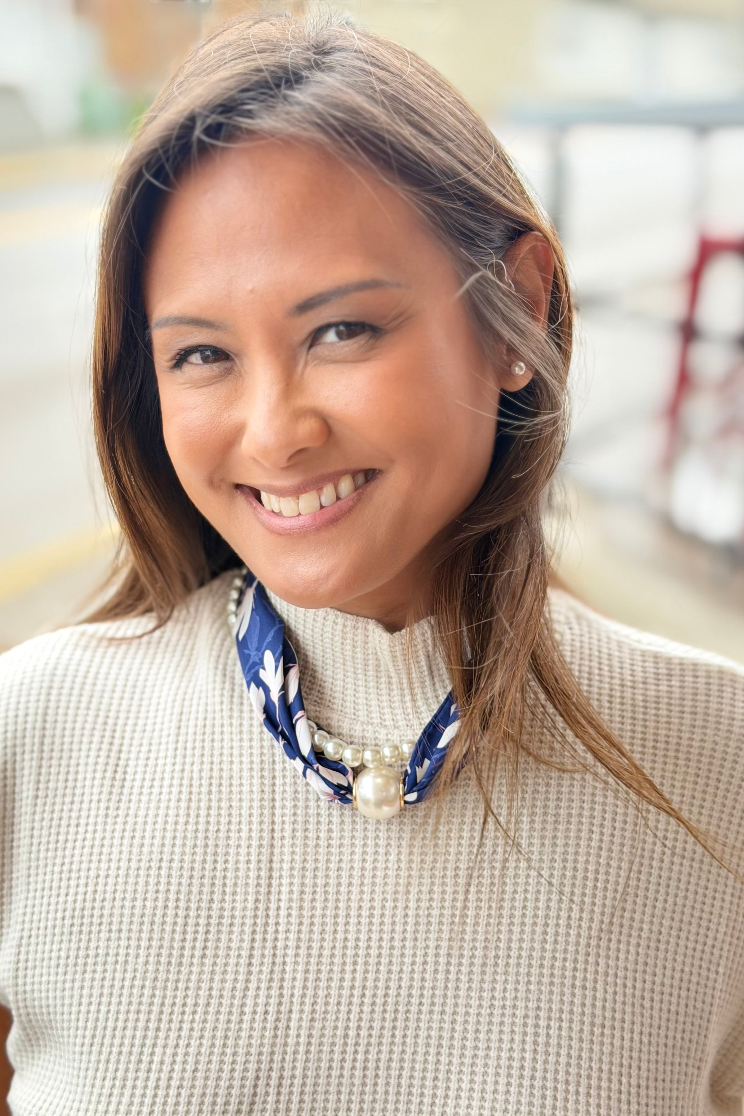 Scarf & Pearls Necklace - Twelve