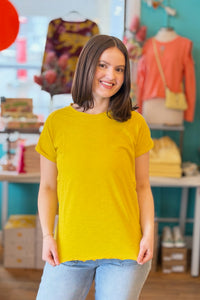 Gwen Cabbage Hem Tee - Golden
