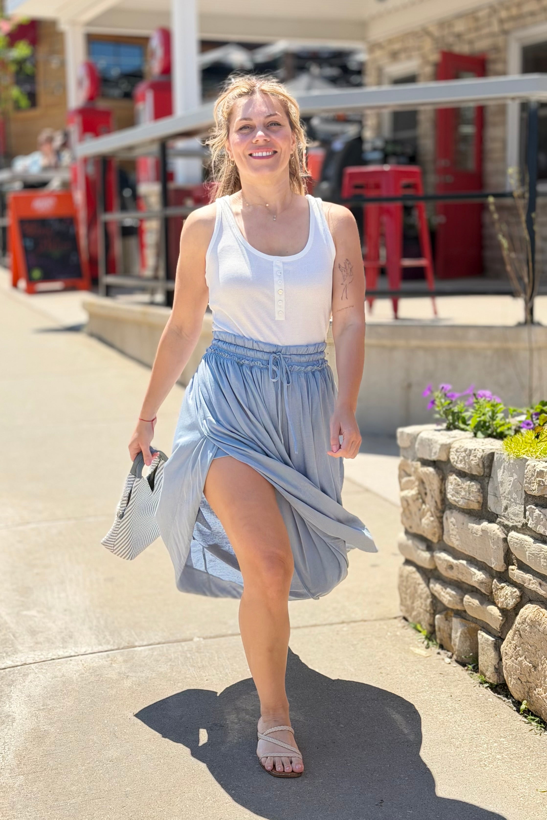 Tulip Hem Wide-Leg Pants - Blue