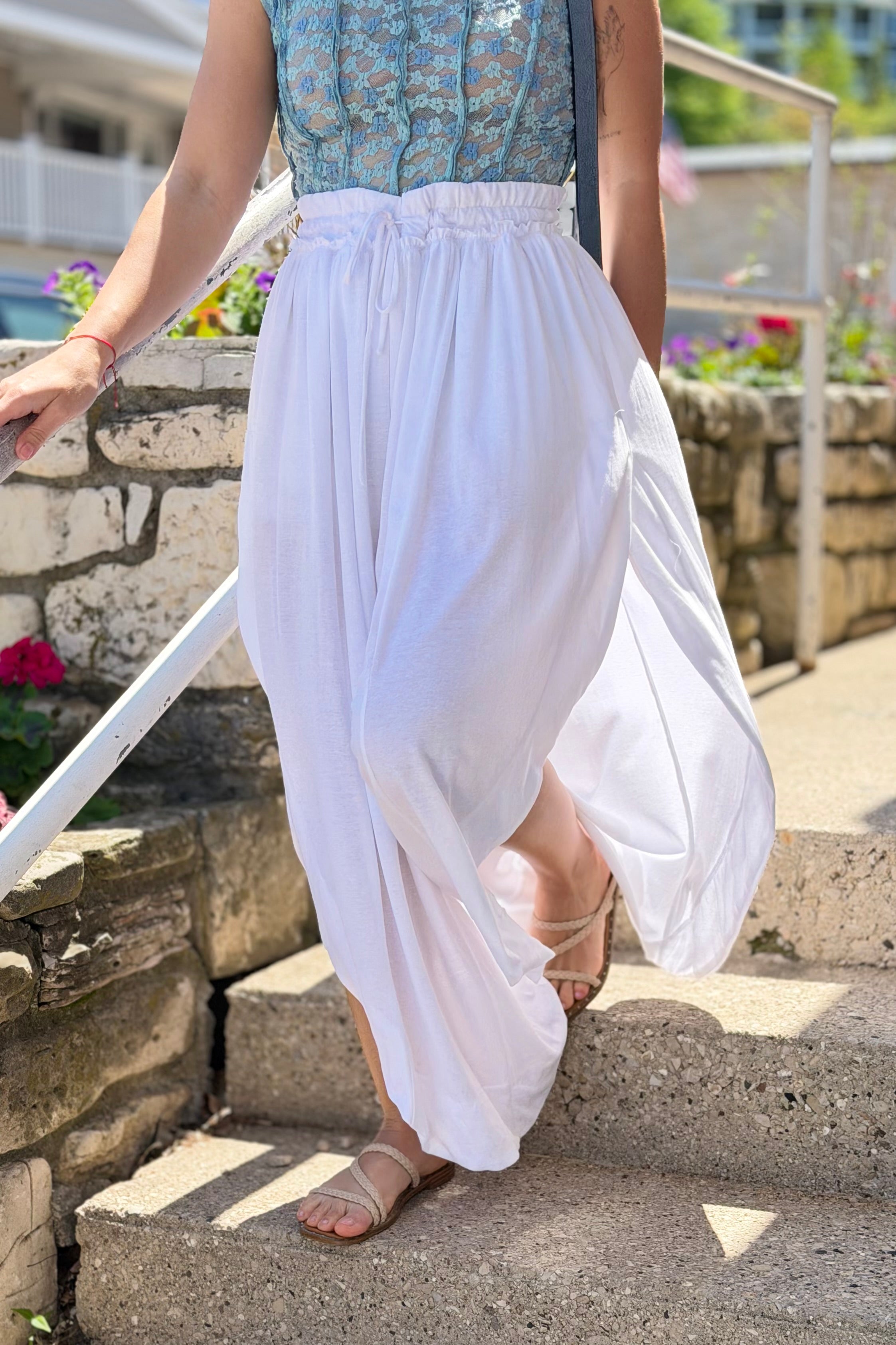 Tulip Hem Wide-Leg Pants - White