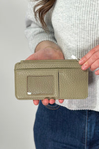 Marie Credit Card Sleeve - Avocado