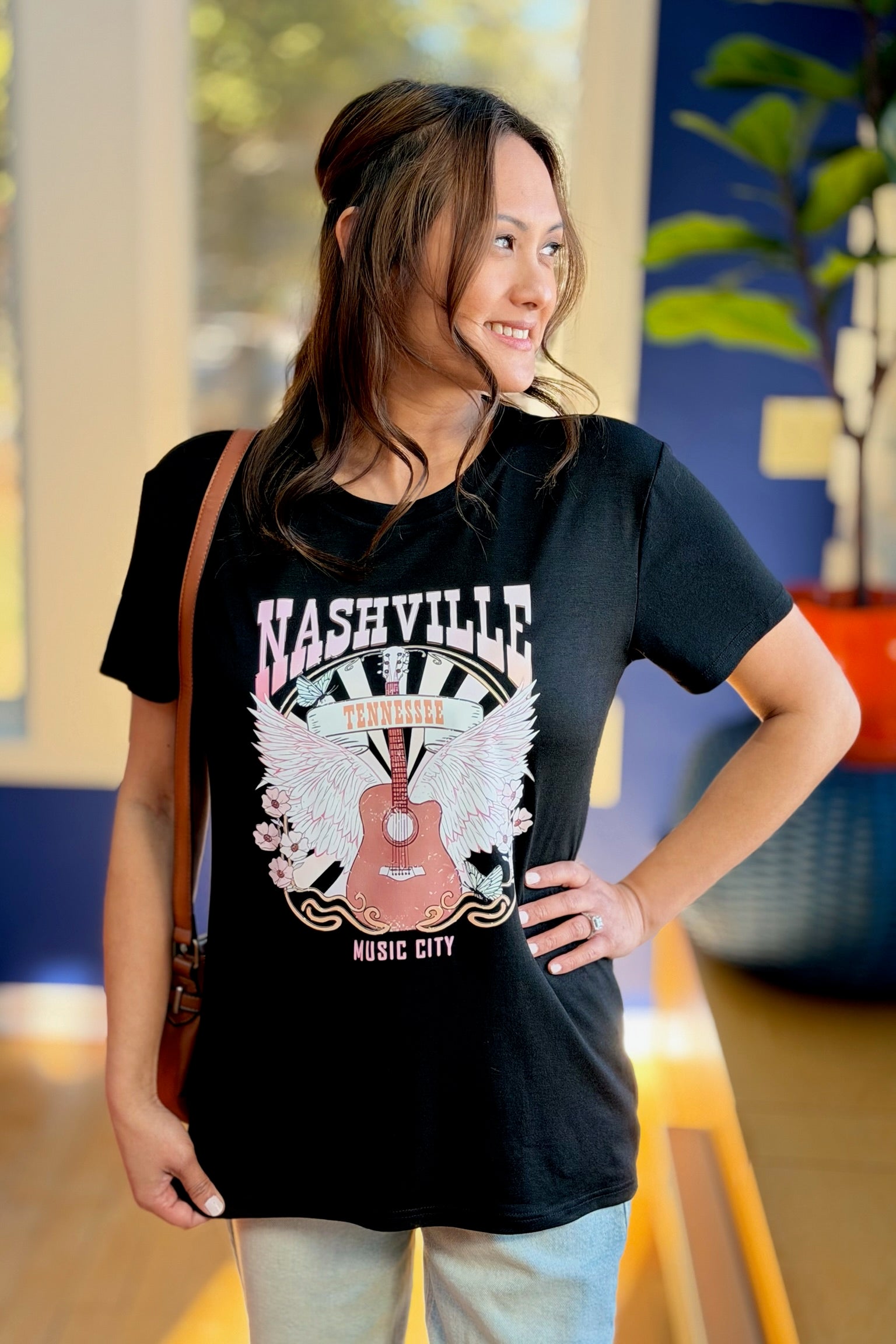 Nashville Guitar Graphic Tee - Black