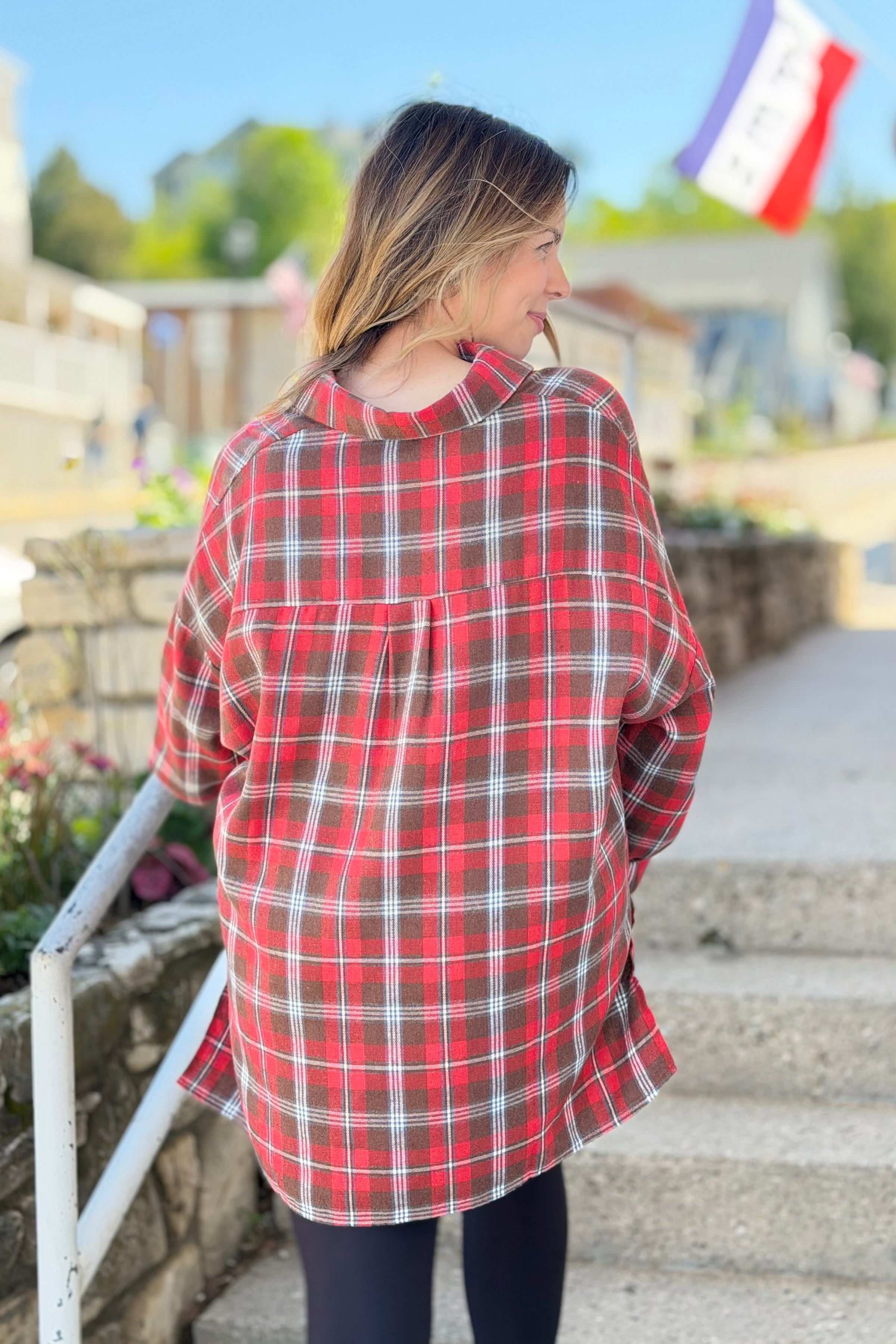 Tamra Plaid V-Neck Shirt - Red