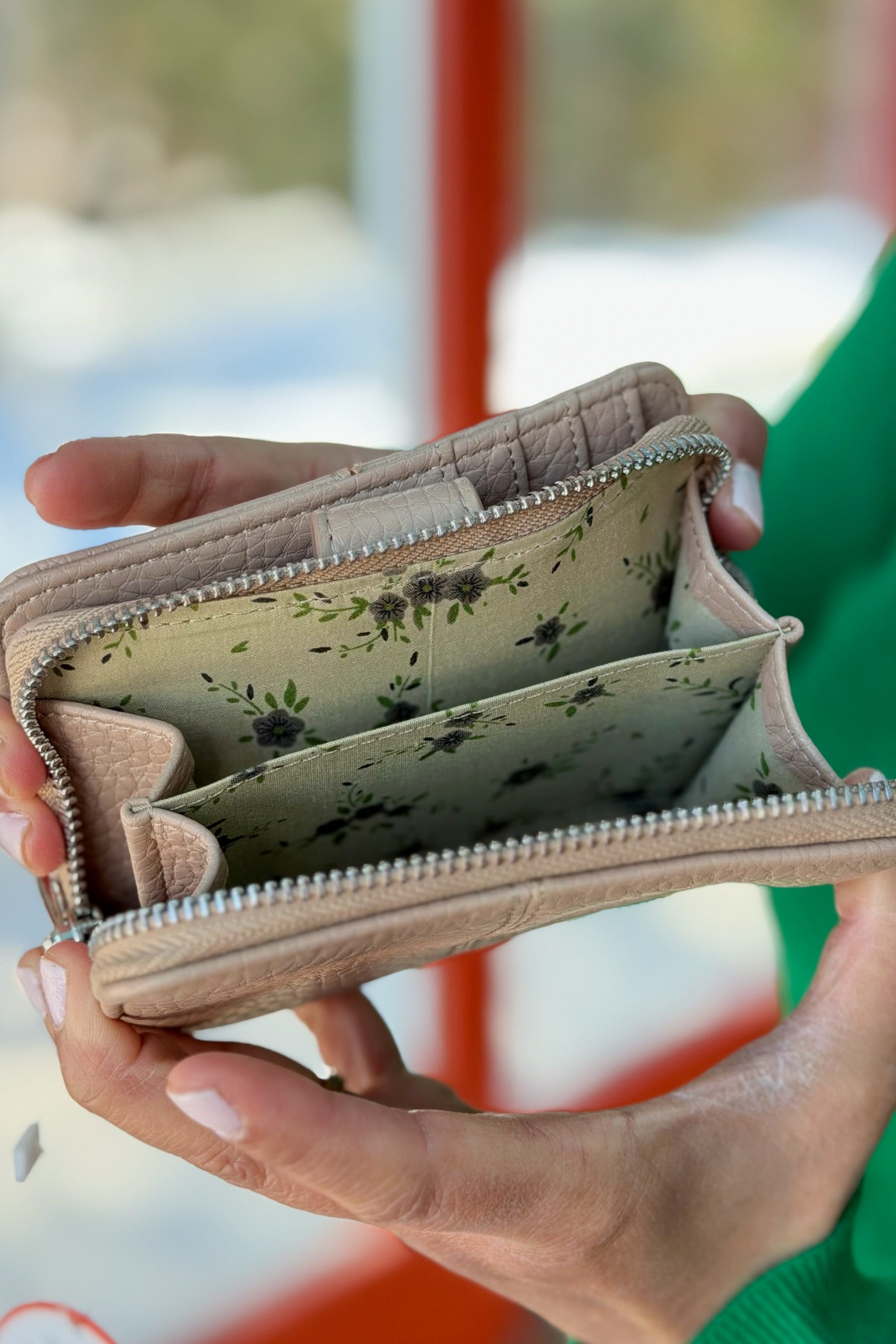 Mini Eleanor Wallet - Mocha