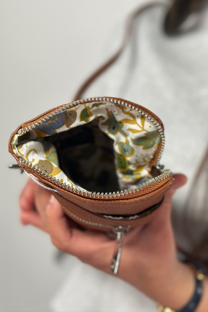 Carrie Crossbody - Camel