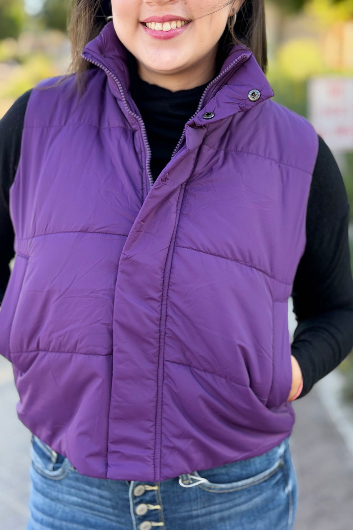 Short Down Vest - Dark Purple