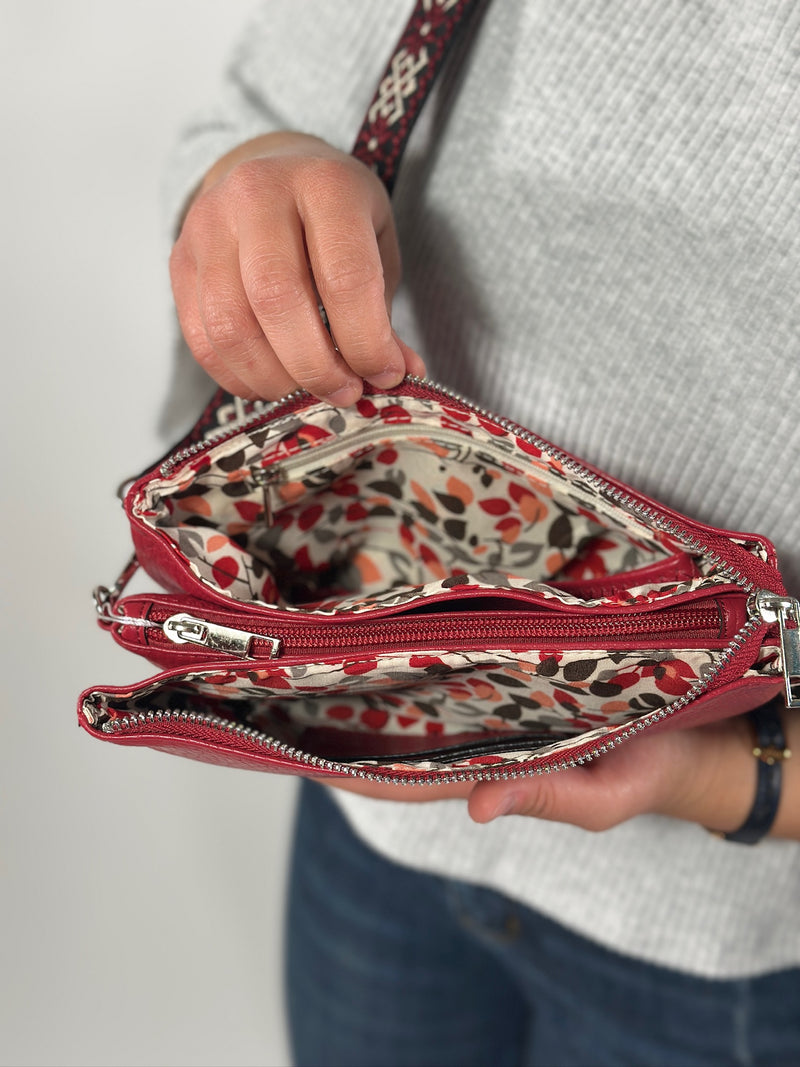 Stefani Wristlet Crossbody - Red