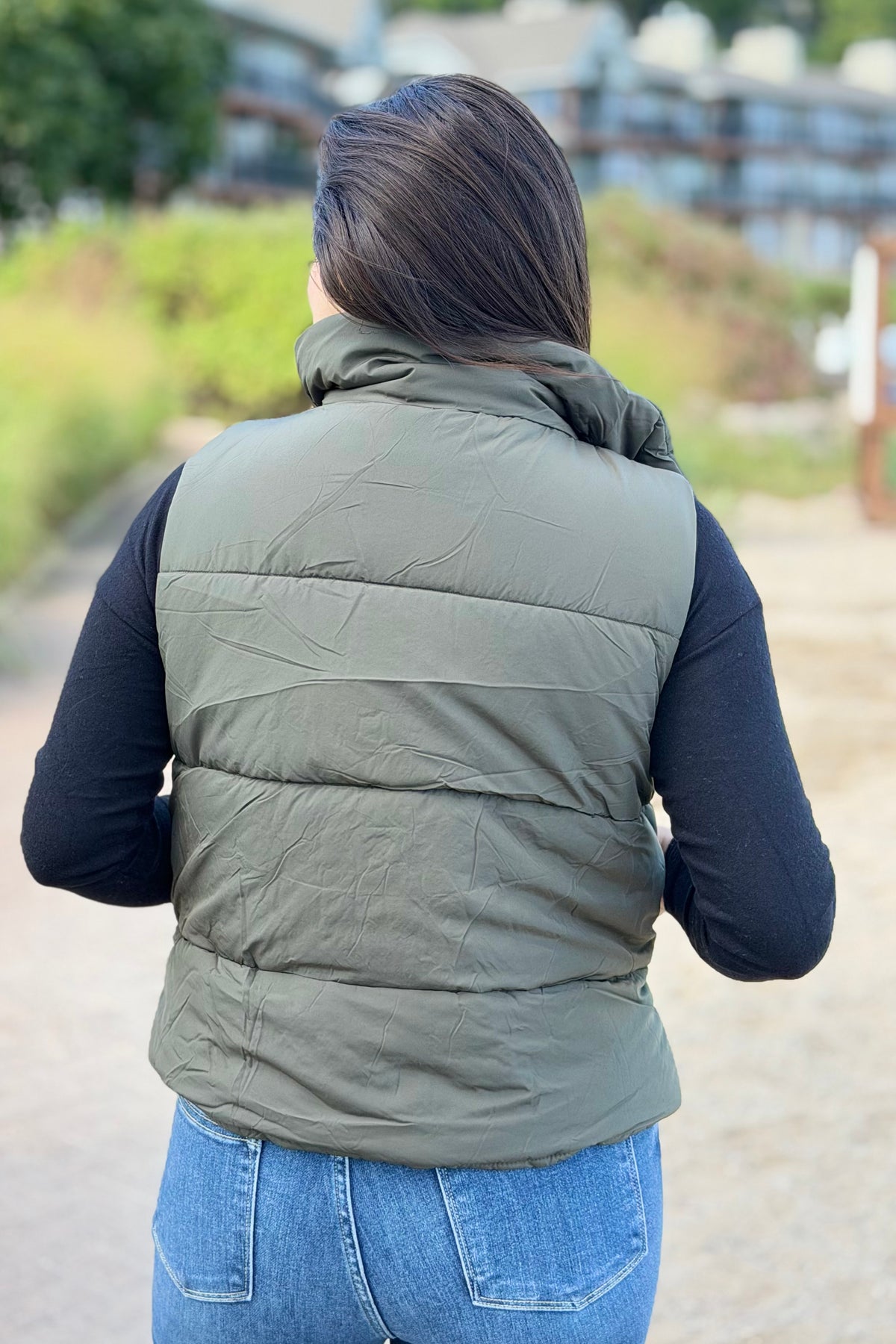 High Neck Puffer Vest - Olive