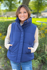 High Neck Puffer Vest - Navy