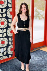 Round Hem Daisy Dress - Black