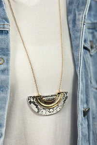 Snakeskin Pendant Necklace Gold