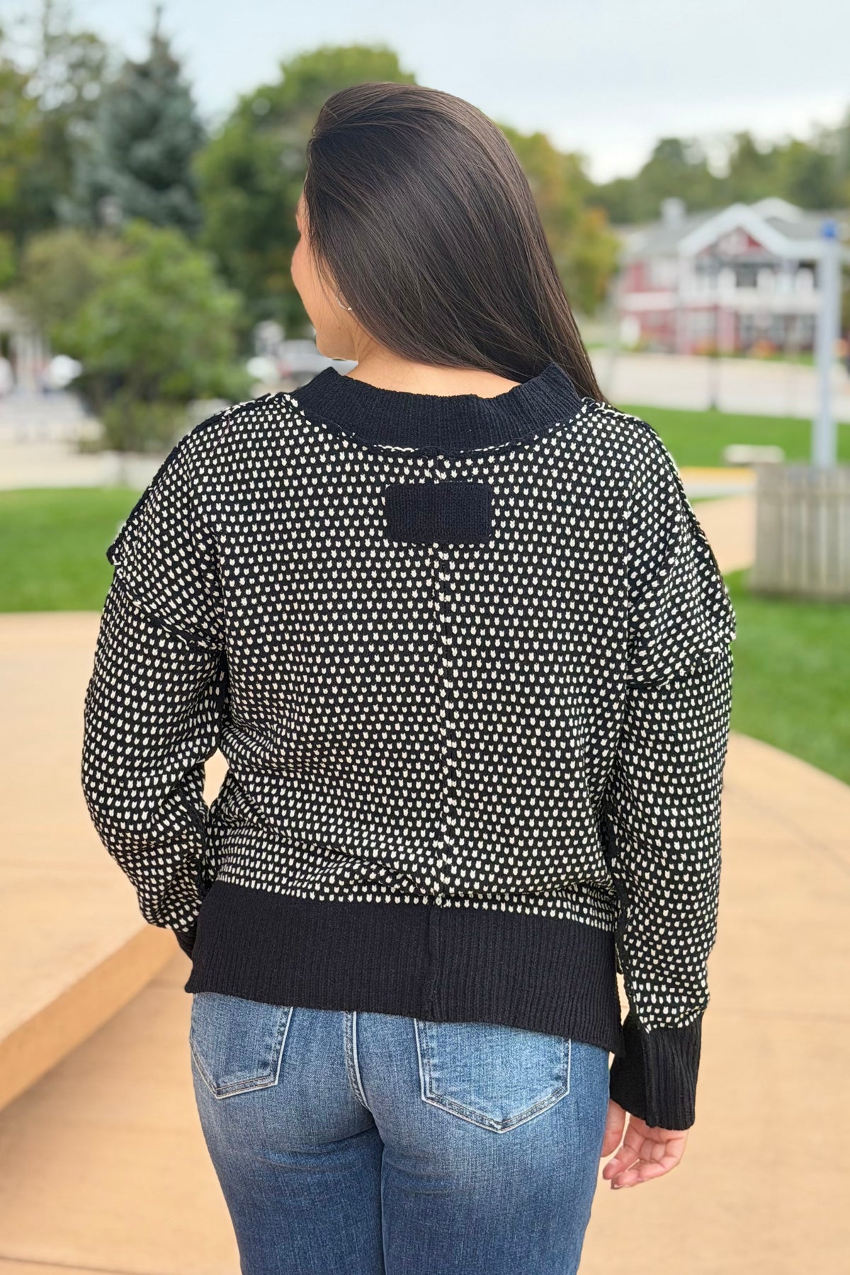 Contrast Stitch Reversible Sweater - Black
