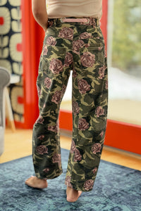 Printed Horseshoe Jeans Belt Detail - Camo