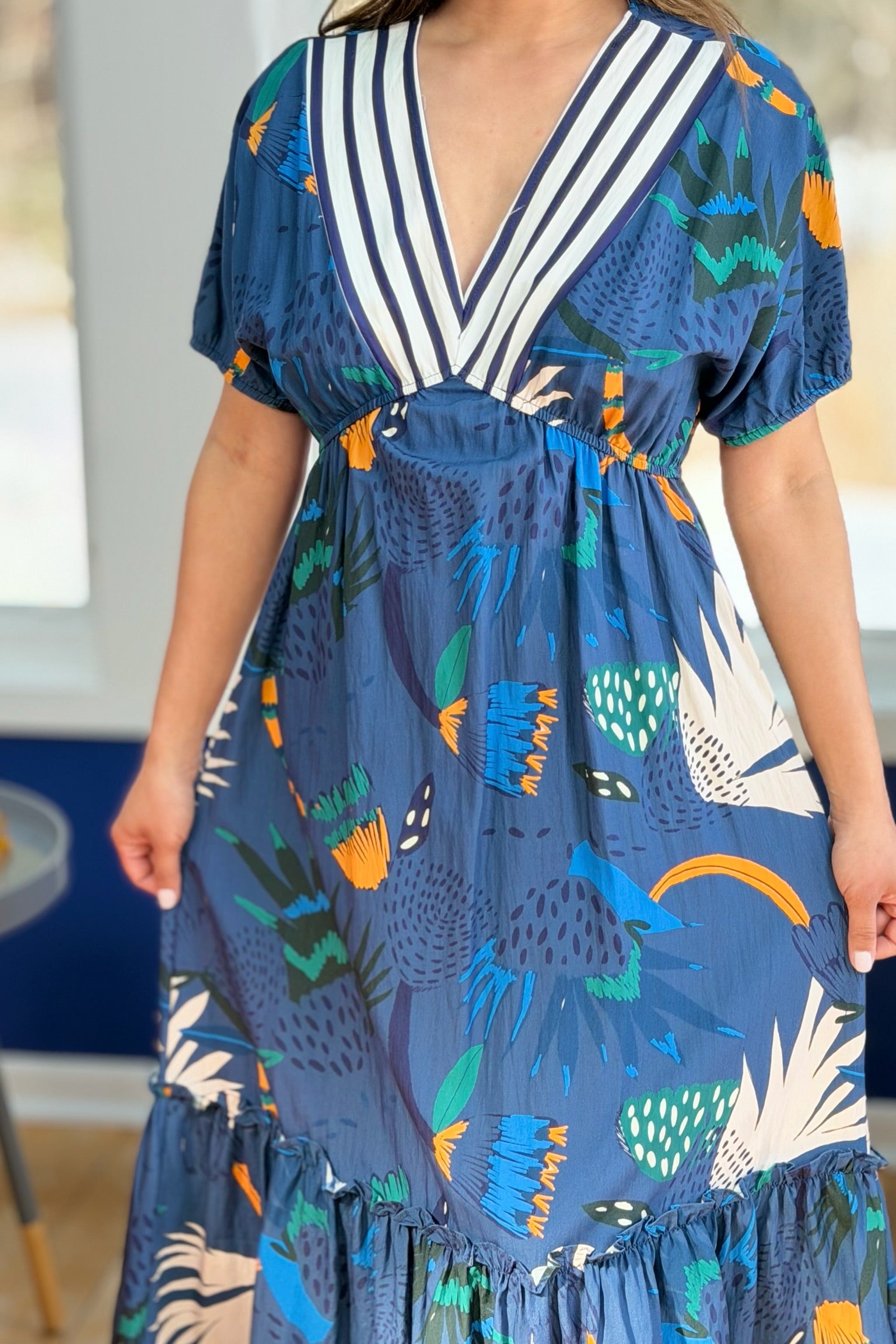 Abstract Striped Contrast Trim Midi Dress