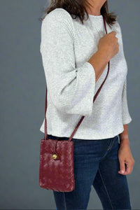Small Woven Crossbody Bag - Wine