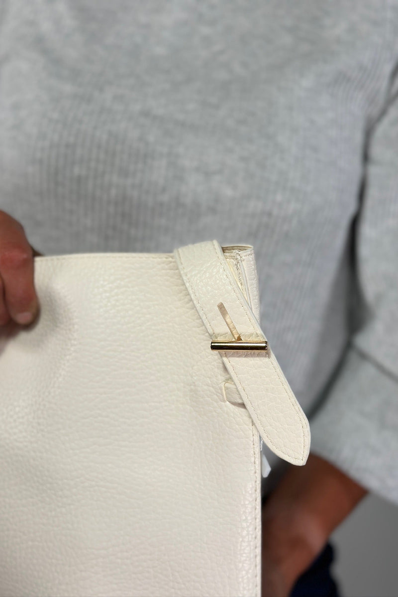 Shoulder Bag w/Cosmetic Pouch - White