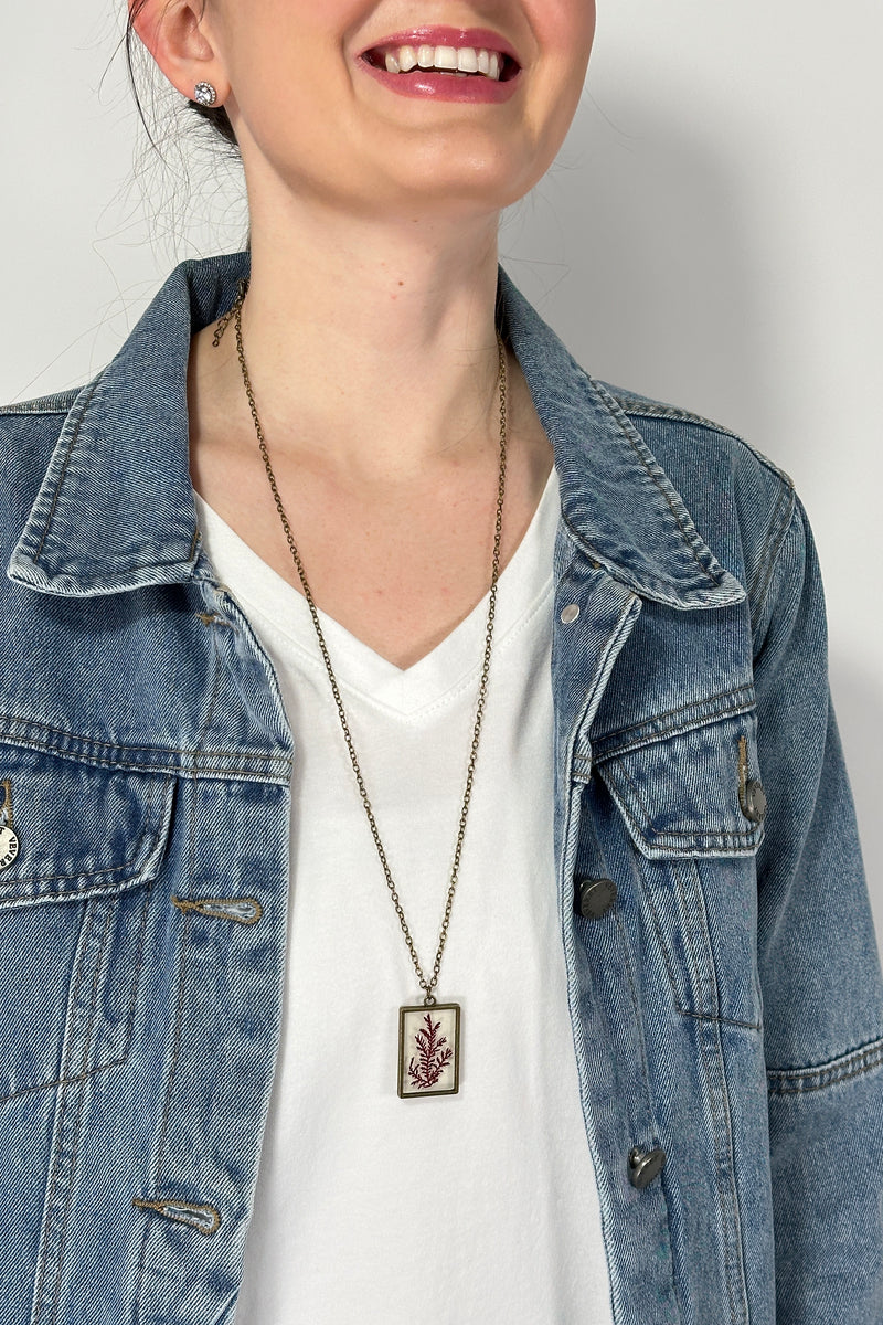 Dried Flower Botanical Resin Necklace