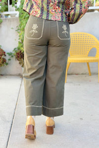 Floral Embroidered Cropped Pants - Olive