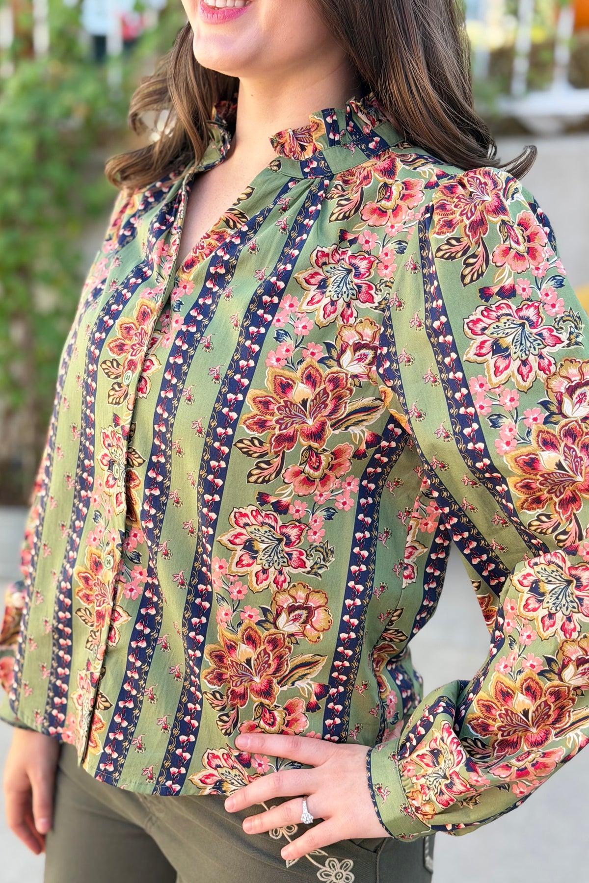 Floral Border Print Button Up Top