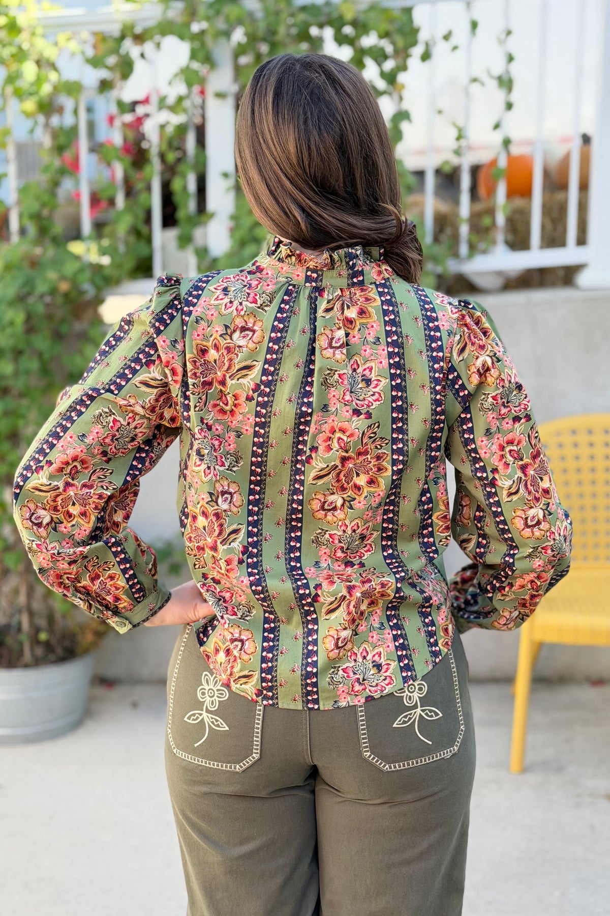 Floral Border Print Button Up Top