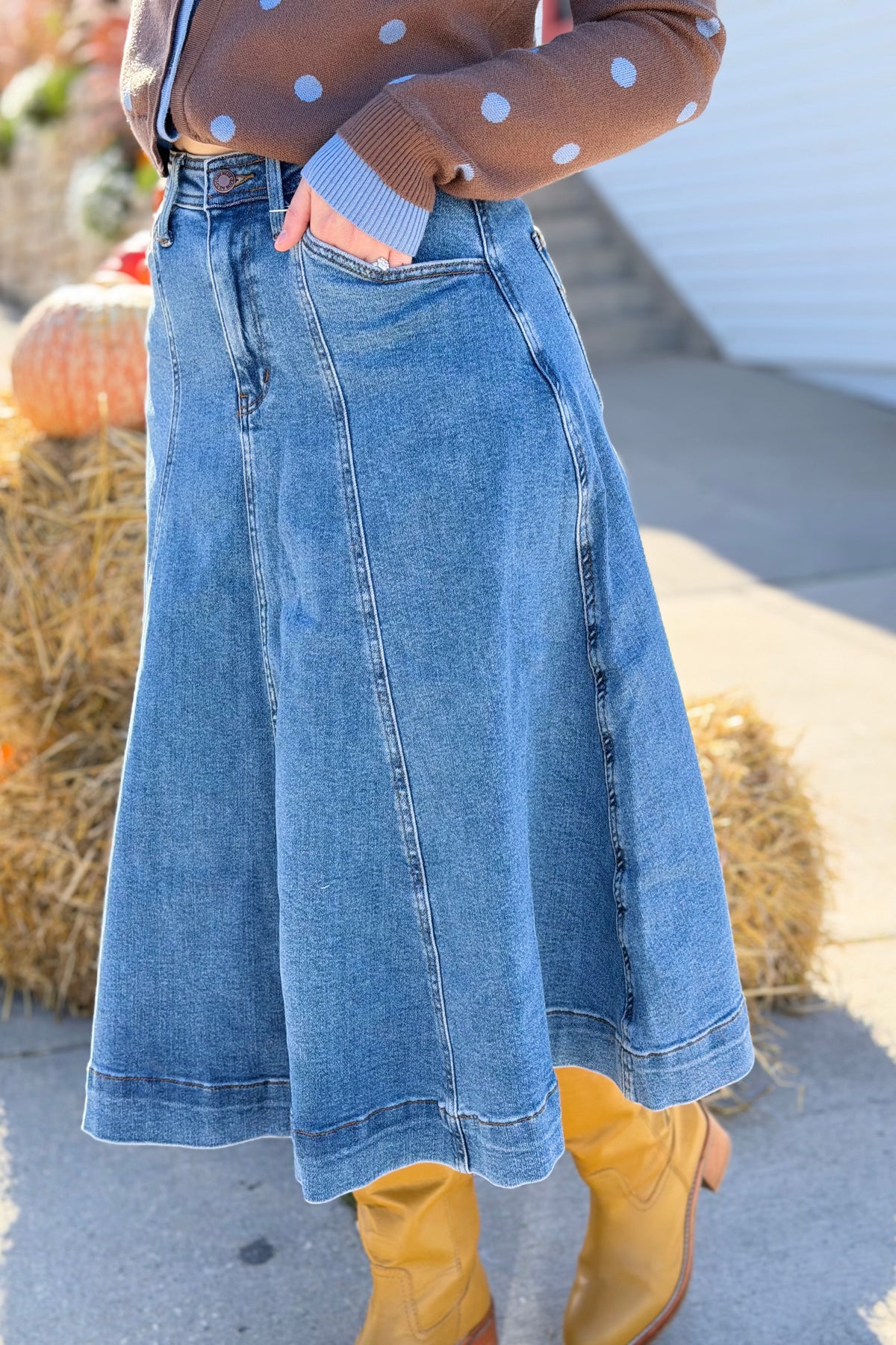 HW Lasso Denim Skirt