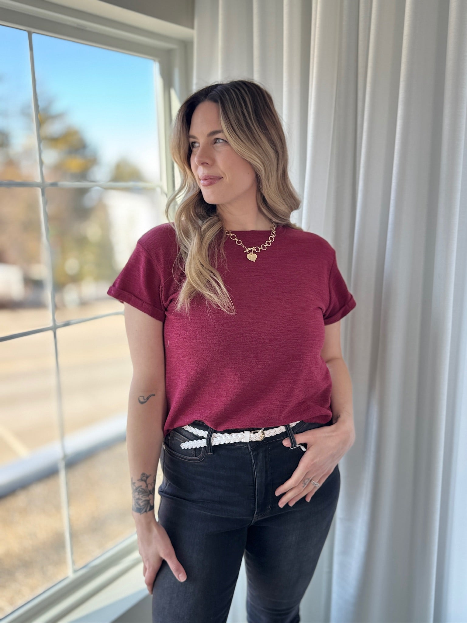 Rounded Hem Solid Tee - Burgundy