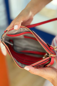 Kendall Crossbody/Wristlet - Red