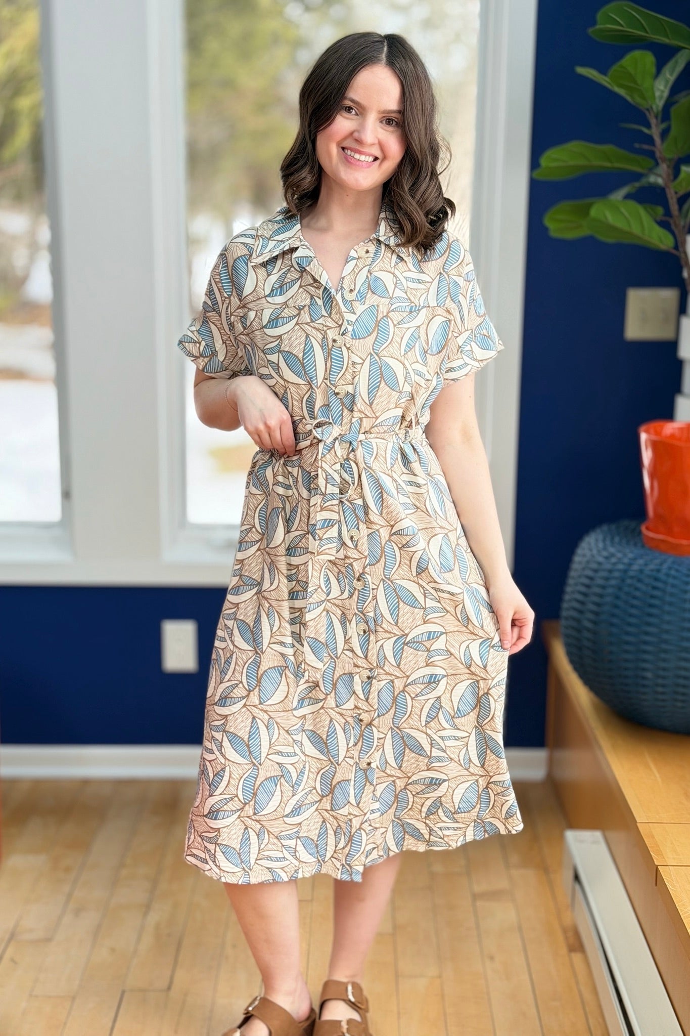 Printed Leaves Collar Midi Dress - Tan