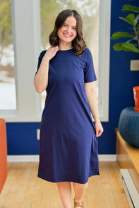Short-Sleeve Round Neck Midi Dress - Navy