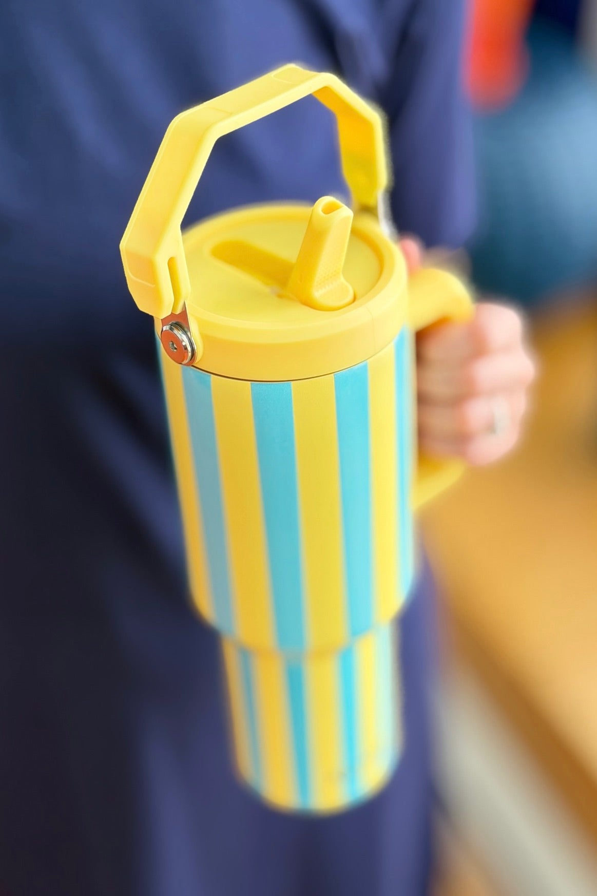 Cabana Jug Tumbler 38 Oz - Yellow
