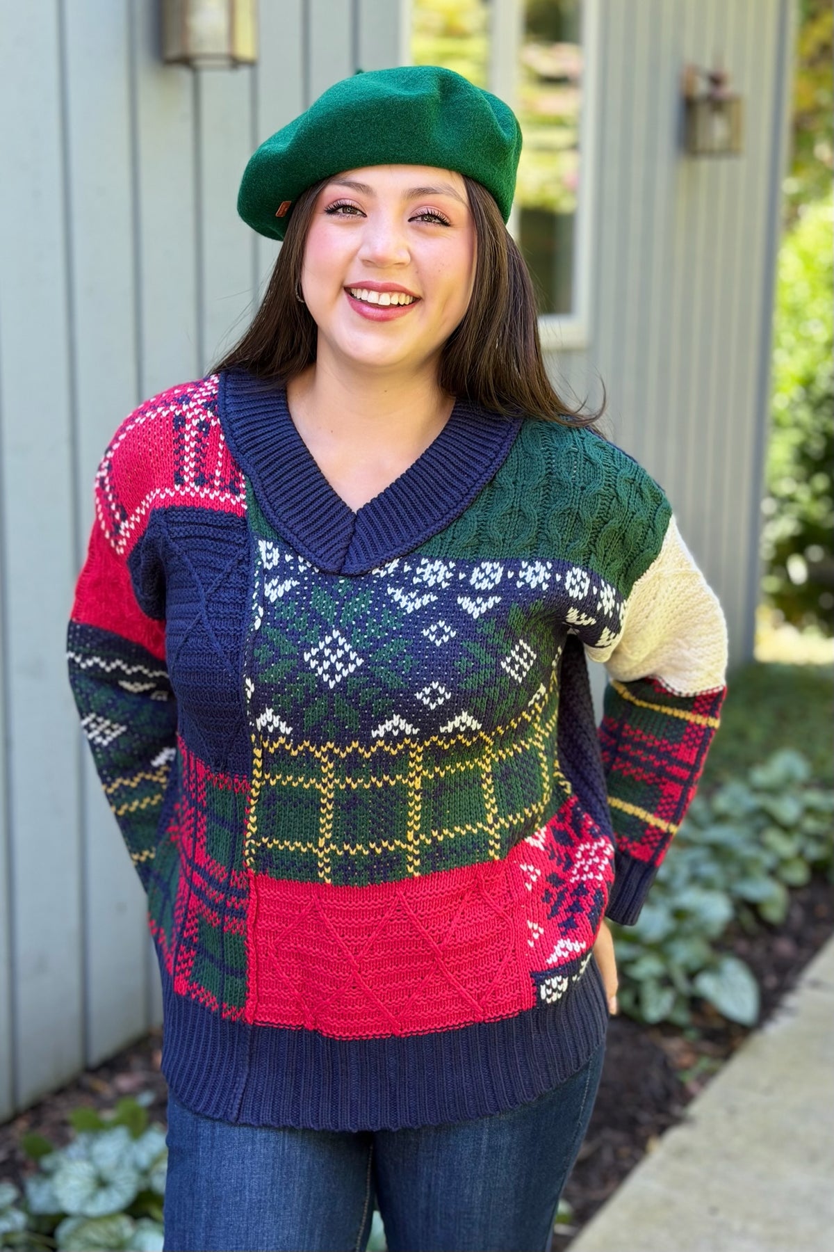 Multi Pattern V-Neck Sweater - Navy