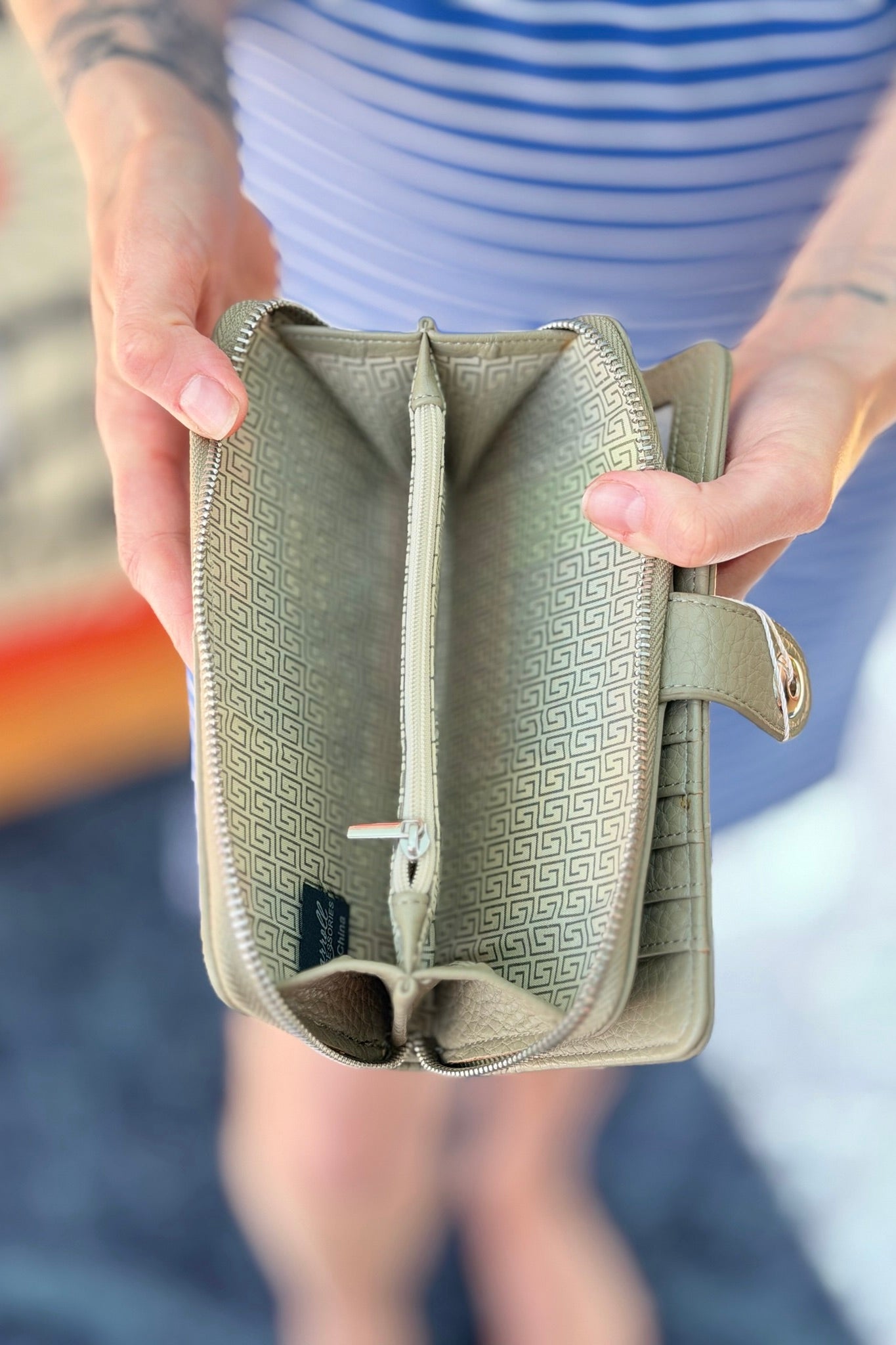 Eleanor Wallet - Khaki