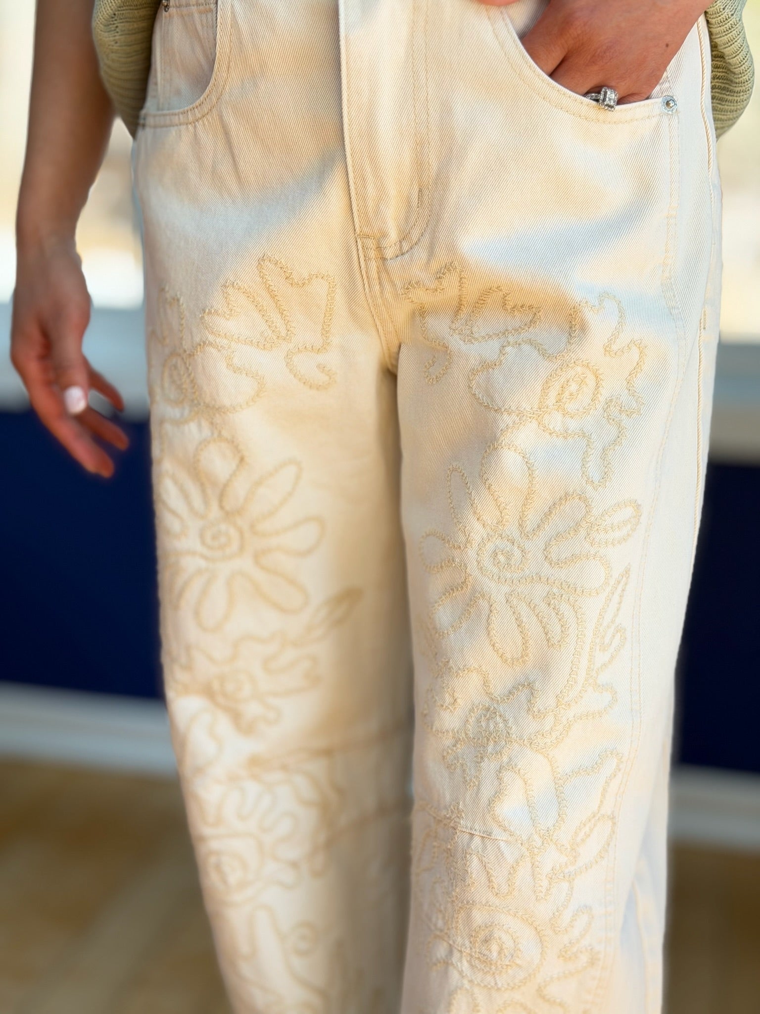 Embroidered Cotton Barrel Pants - Beige