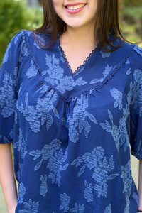 Floral Textured Scalloped V-Neck Top - Navy