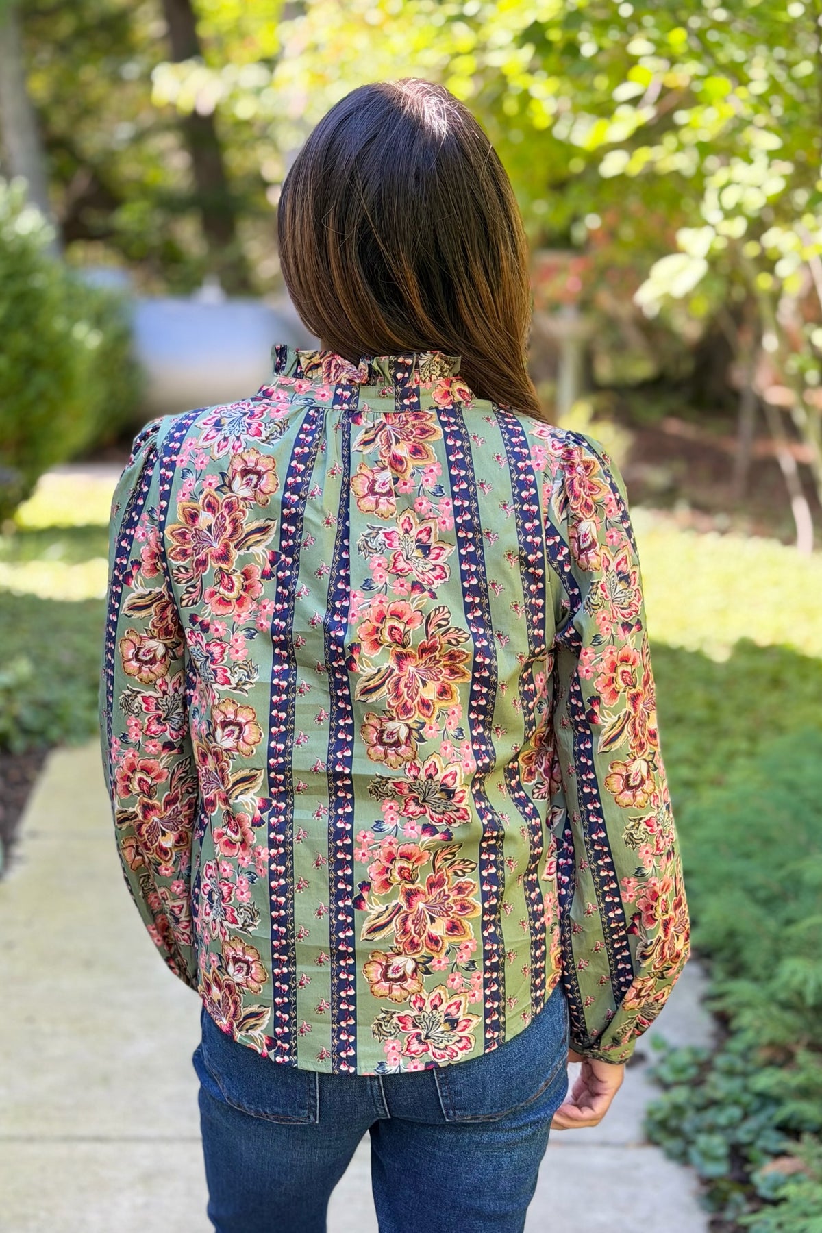 Floral Border Print Button Up Top