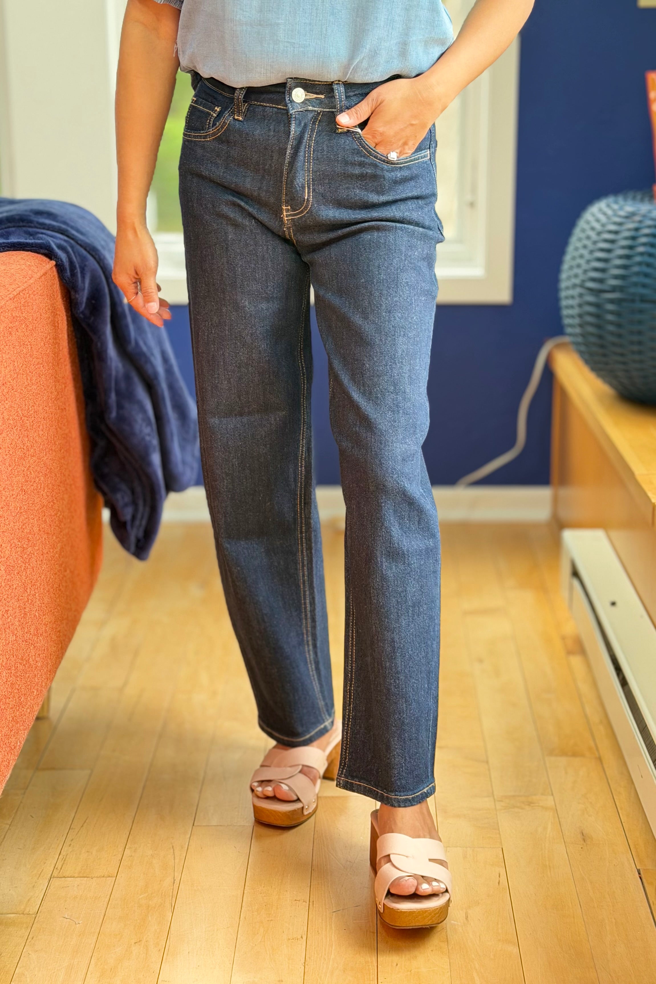 High Rise Dark Wash Slim Barrel Jeans LV34
