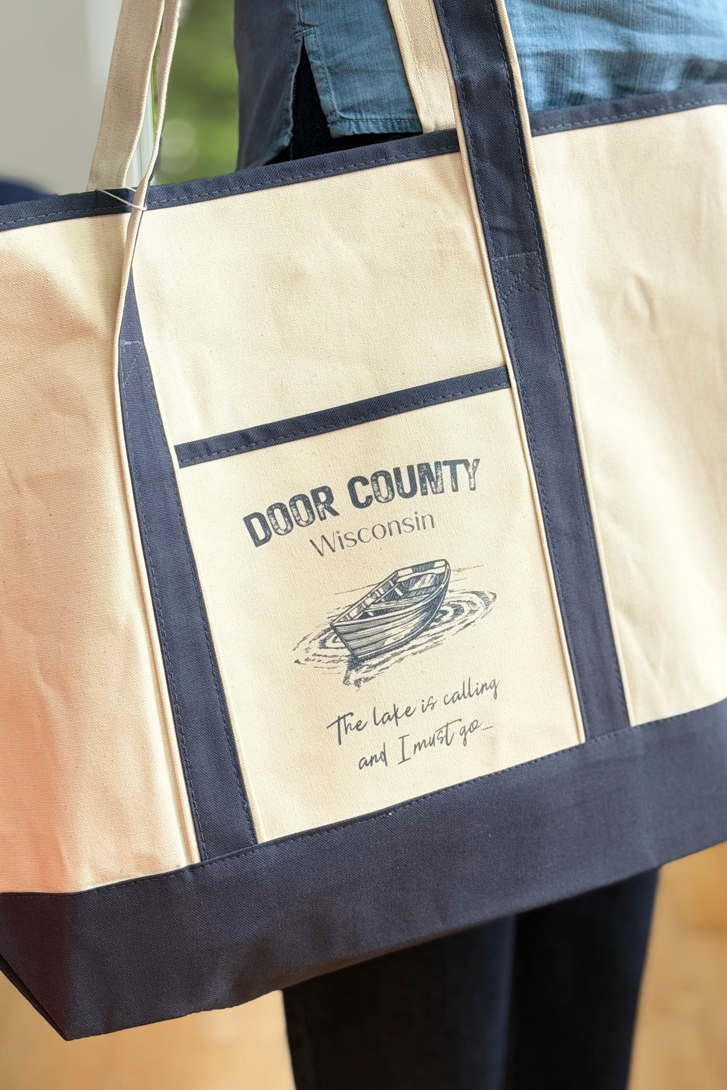 Door County Travel Shopping Totes - Large
