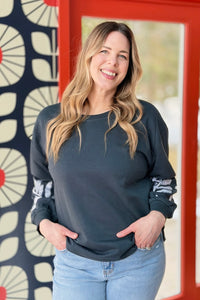 Leaf-embroidered Sleeve Lounge Top