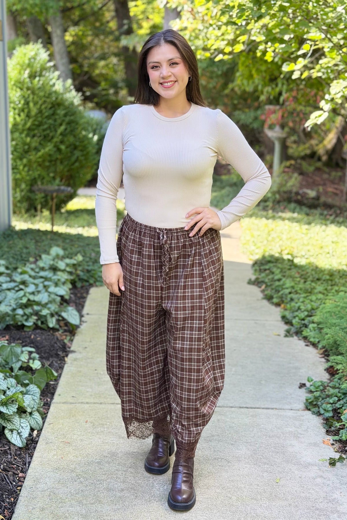 Flowy Plaid Wide Balloon Leg Pants