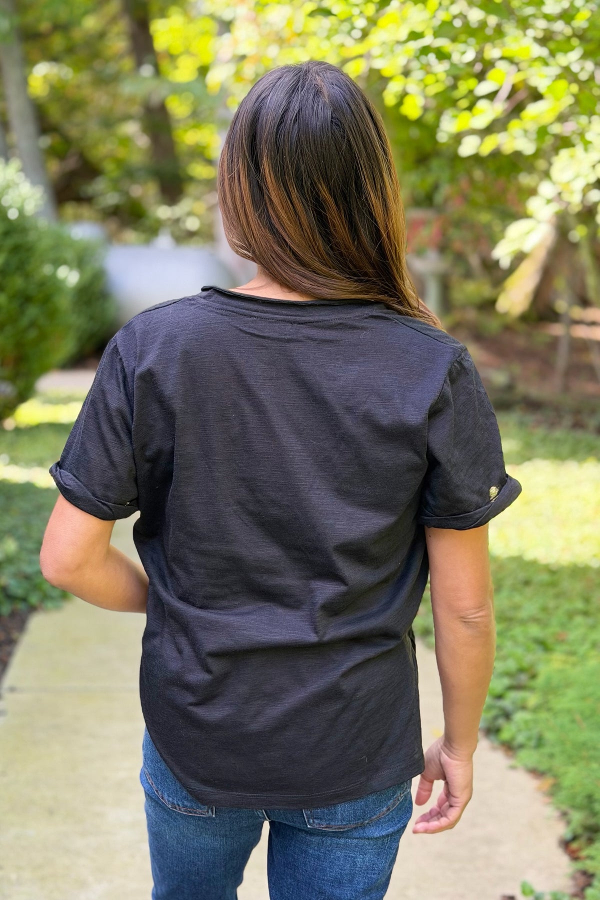 Zoie Rolled Sleeve Tee - Black