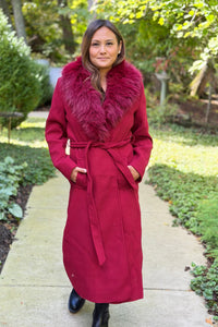 Monarch Faux Fur-Collar Coat - Dark Red