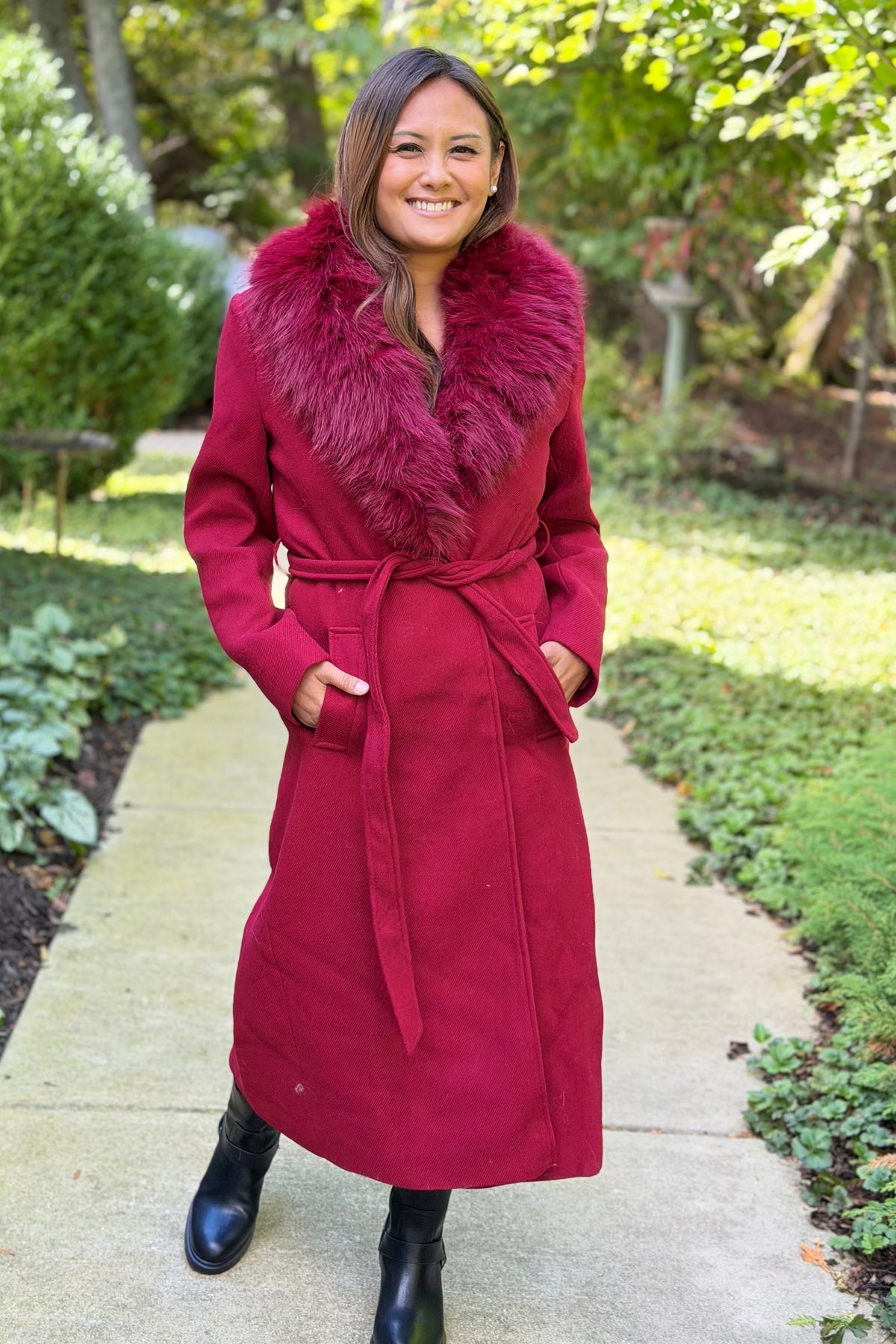 Monarch Faux Fur-Collar Coat - Dark Red