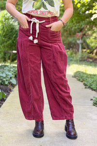 Washed Corduroy Pleated Barrel Pants - Burgundy