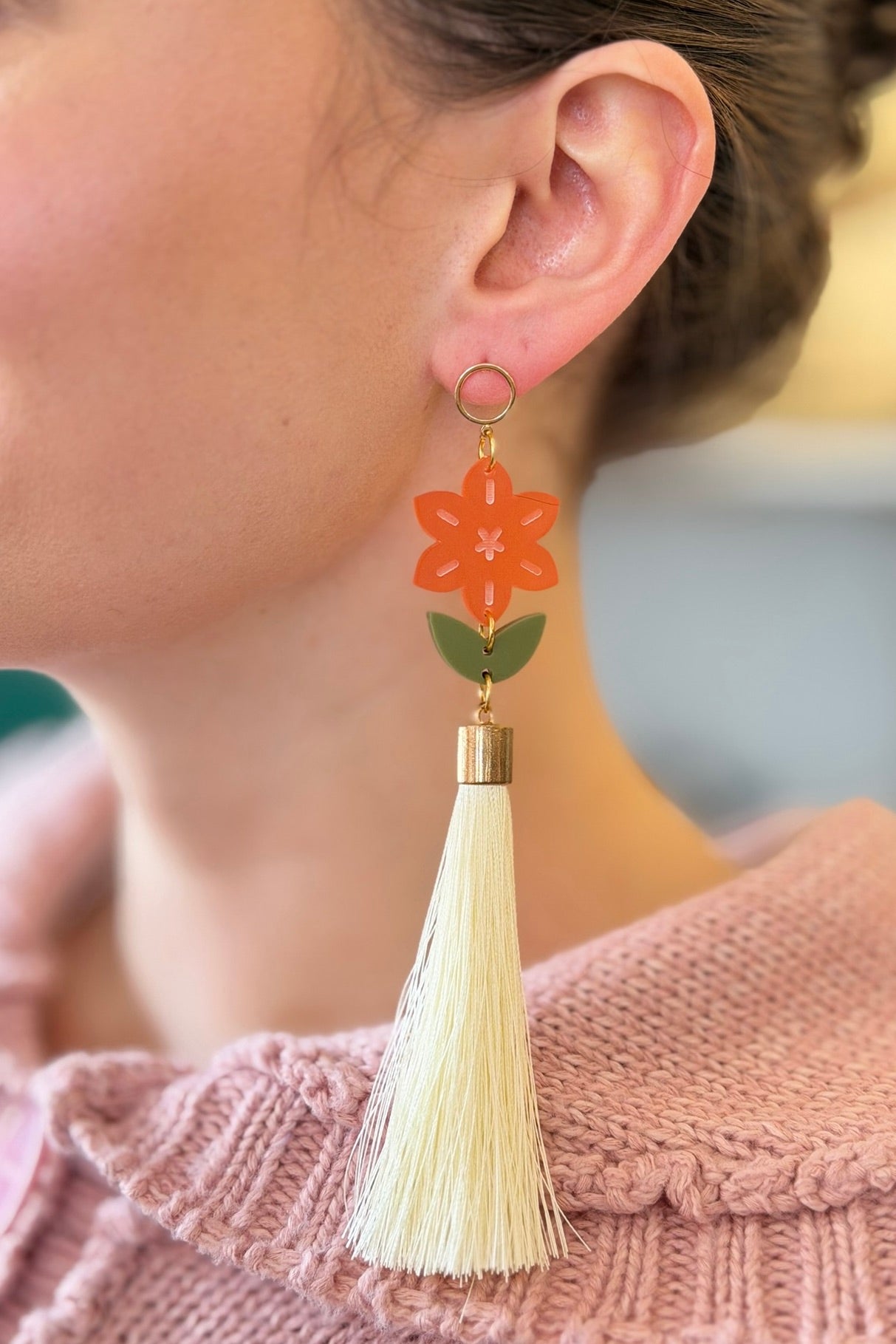 Botanical-Inspired Lightweight Acrylic Earring - Daffodil