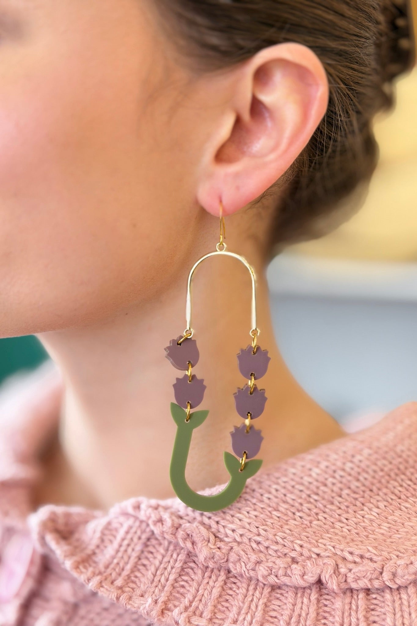 Botanical-Inspired Lightweight Acrylic Earring - Lavender